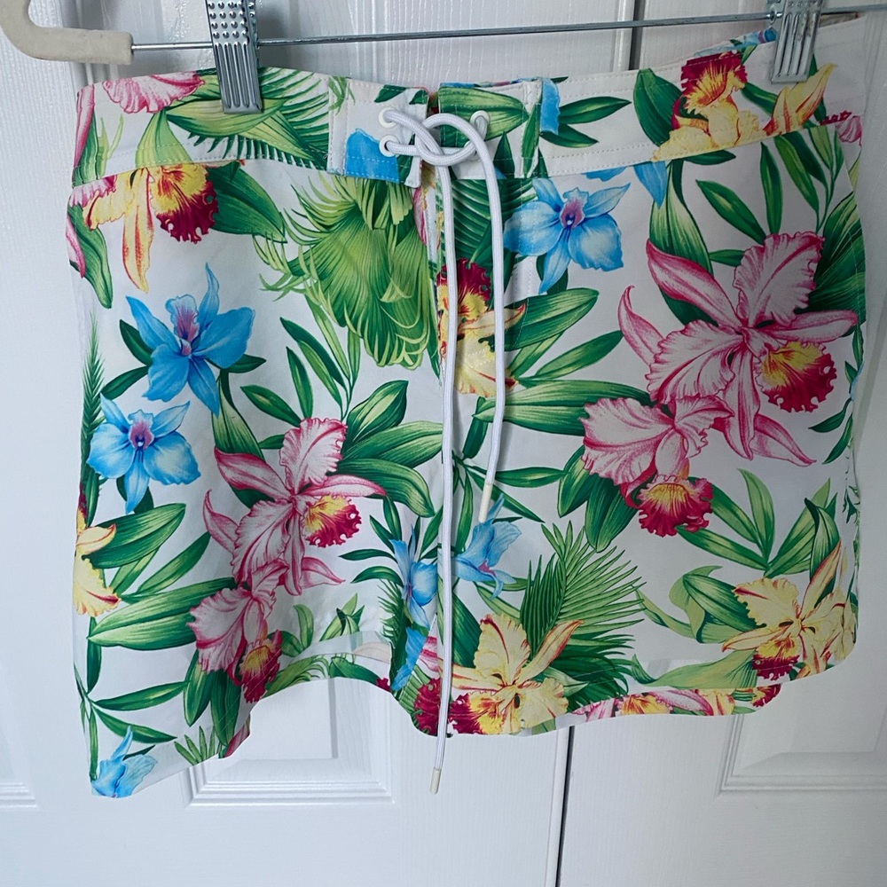 Tommy Bahama Pull On Shorts Orchid Flowers swimwear XS